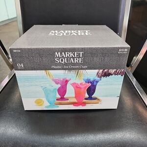 NIB Market Square Set Of 4 Plastic Ice Cream Cups Purple Blue Pink Turquoise